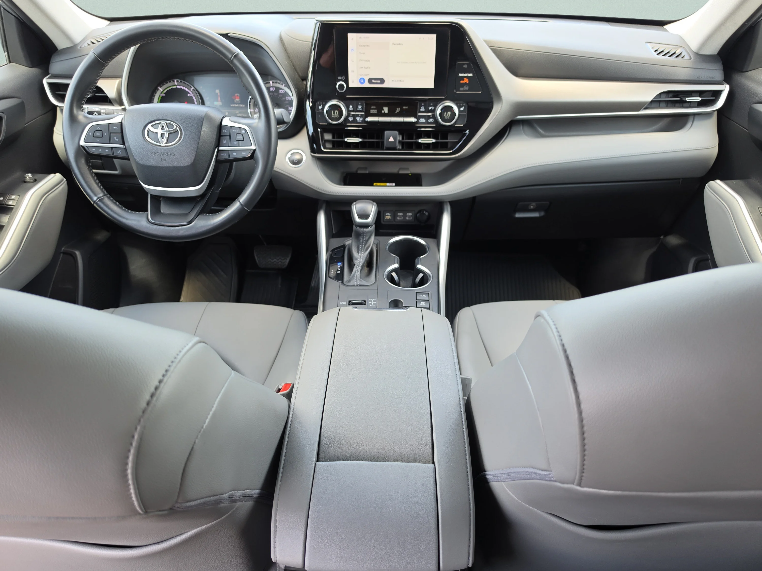 Used 2023 Celestial Silver Metallic Toyota Hybrid XLE image 19