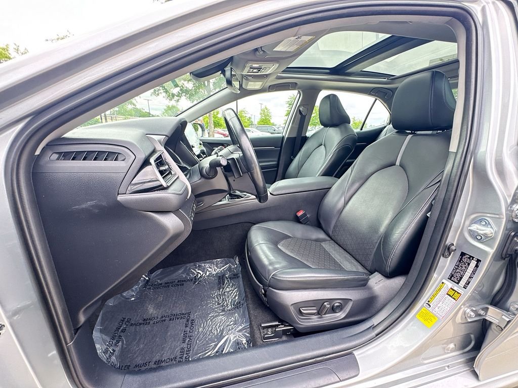 Used 2021 Silver Toyota XSE image 19