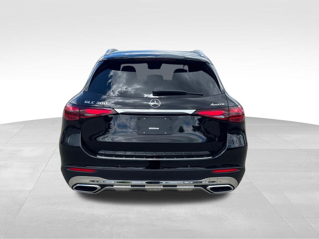 New 2026 Obsidian Black Metallic Mercedes-Benz GLC 300 image 4