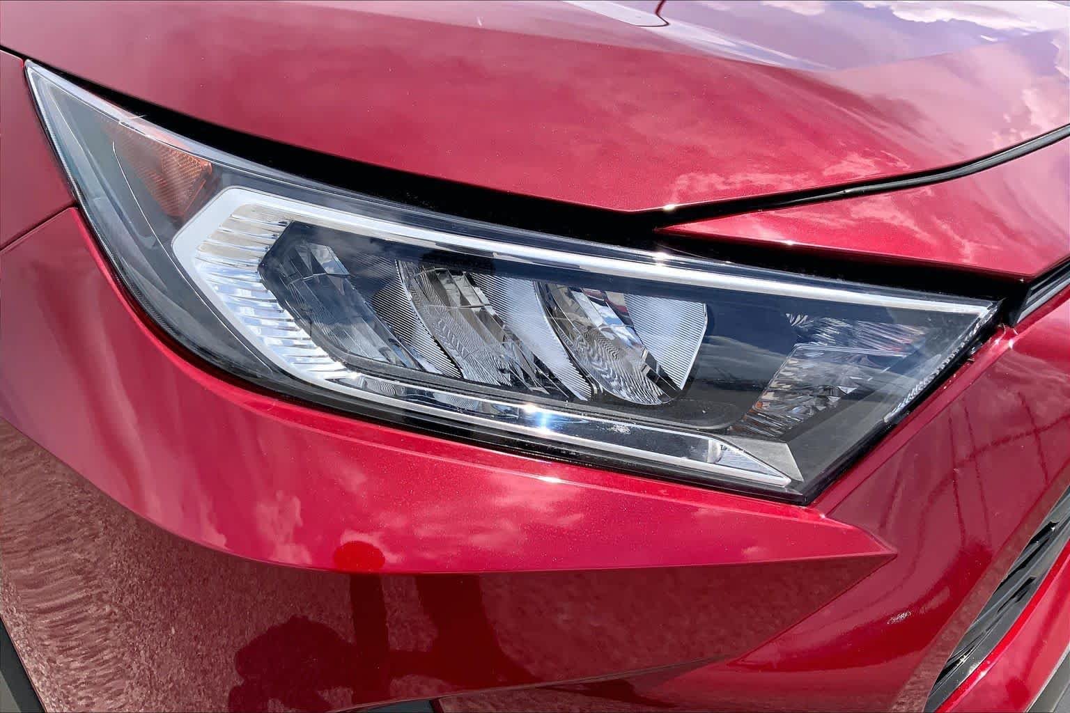 Used 2021 Ruby Flare Pearl Toyota XLE Premium image 27
