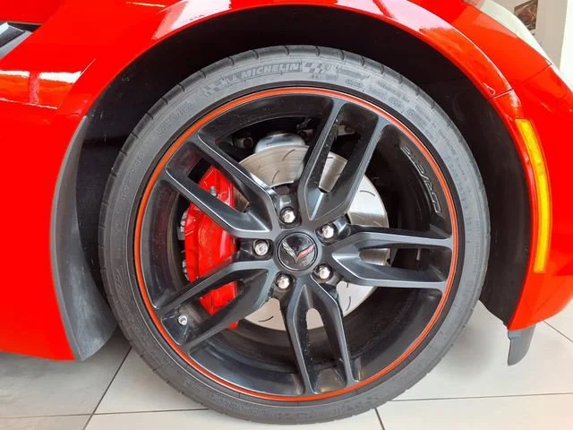 Certified Used 2016 TORCH RED Chevrolet Z51 3LT image 15