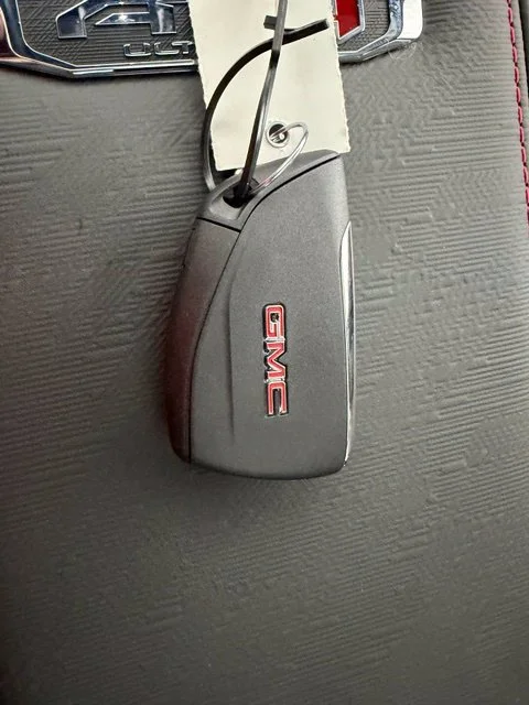 2026 GMC Yukon XL AT4 Ultimate - Photo 26