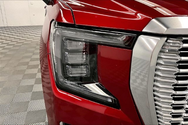Used 2022 Cayenne Red Tintcoat GMC Denali image 35