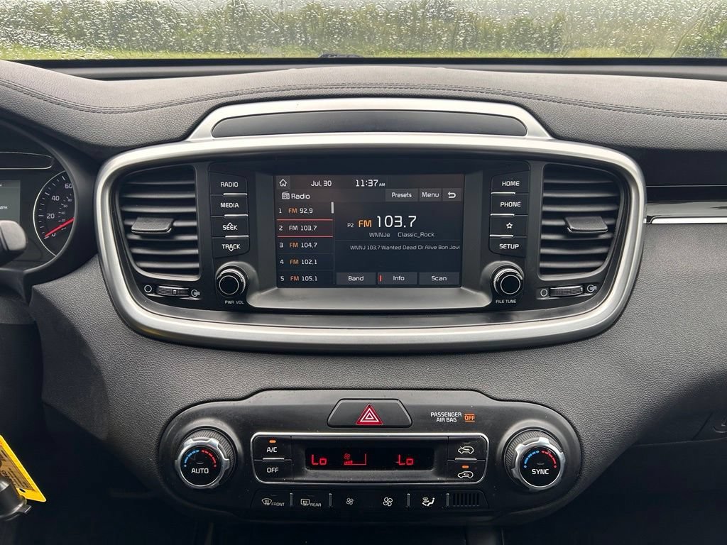 Used 2019 Silver Kia 3.3L LX image 31