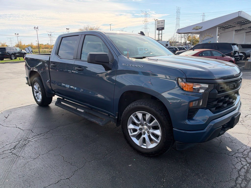 Used 2024 Blue Chevrolet Custom image 8