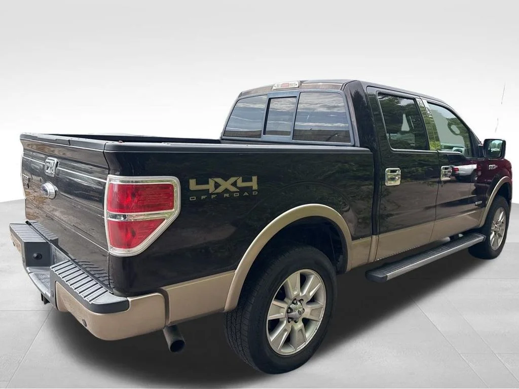 Used 2013  Ford Lariat image 10