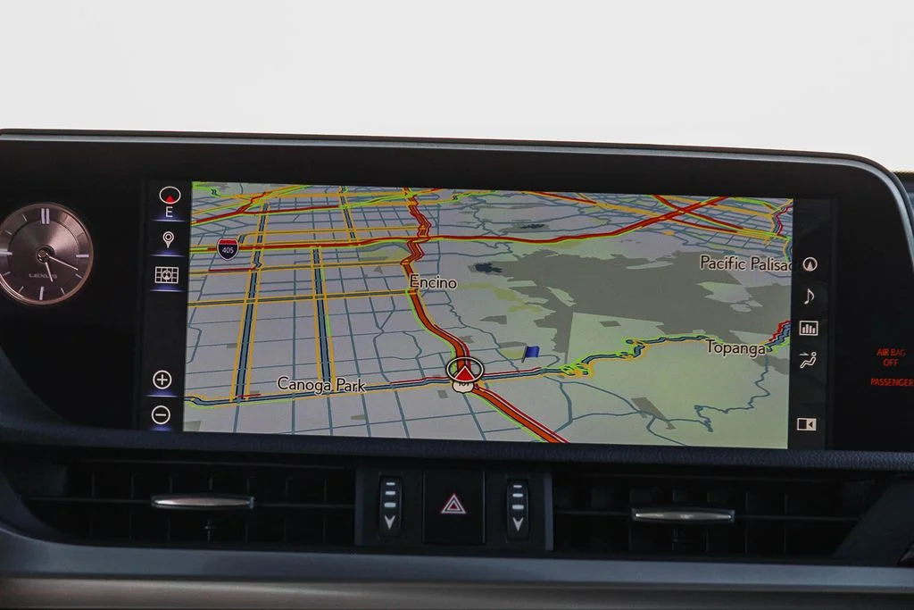 Used 2020 Gray Lexus 300h Luxury image 14