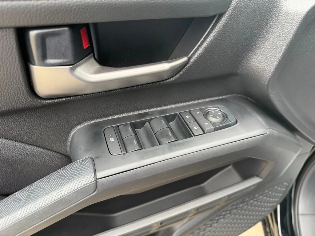 2026 Toyota Tacoma TRD Off Road - Photo 10