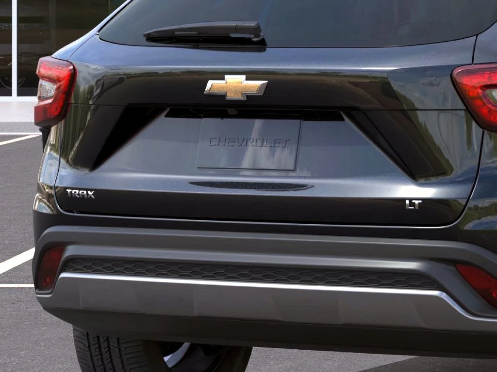 2026 Chevrolet Trax LT - Photo 9
