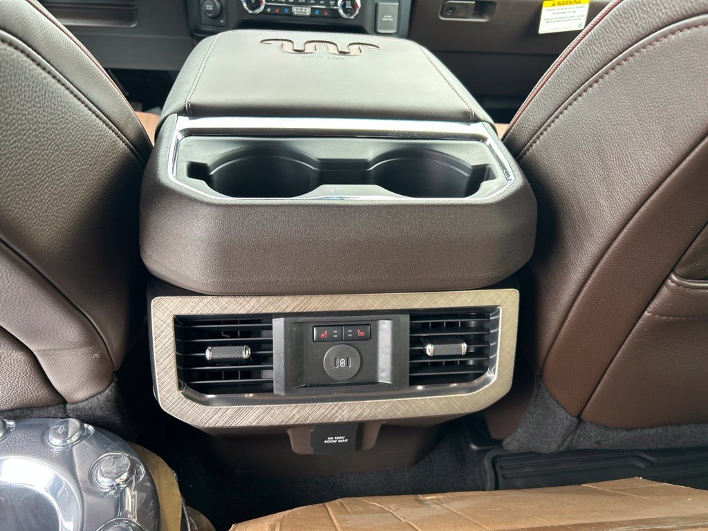 New 2026 Star White Metallic Tri-Coat Ford King Ranch image 43