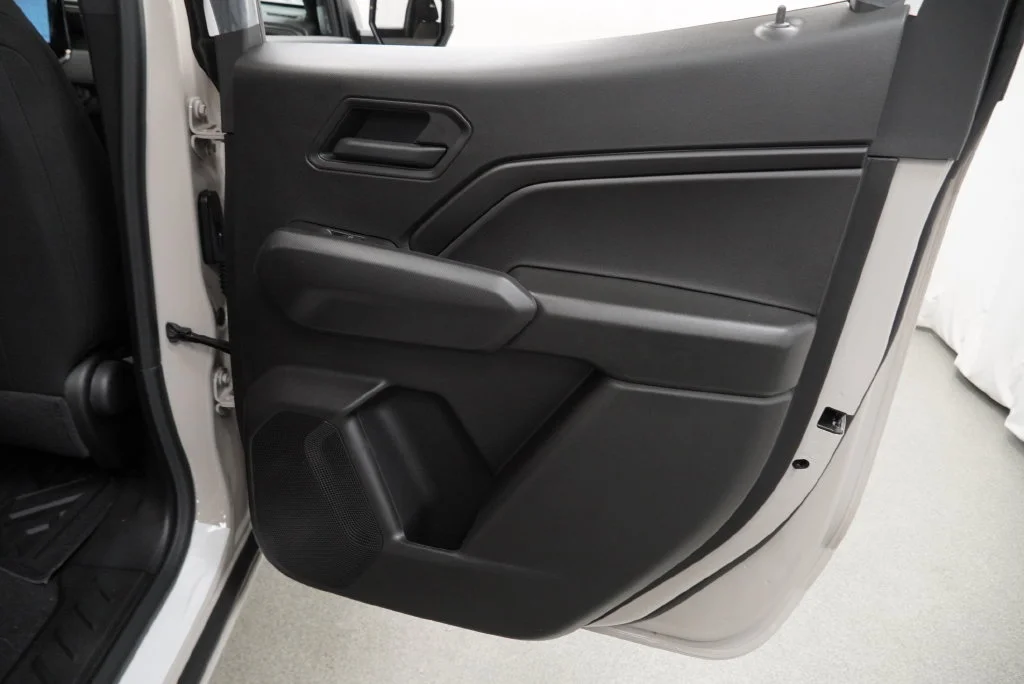 New 2026 White Sands Chevrolet Trail Boss image 25