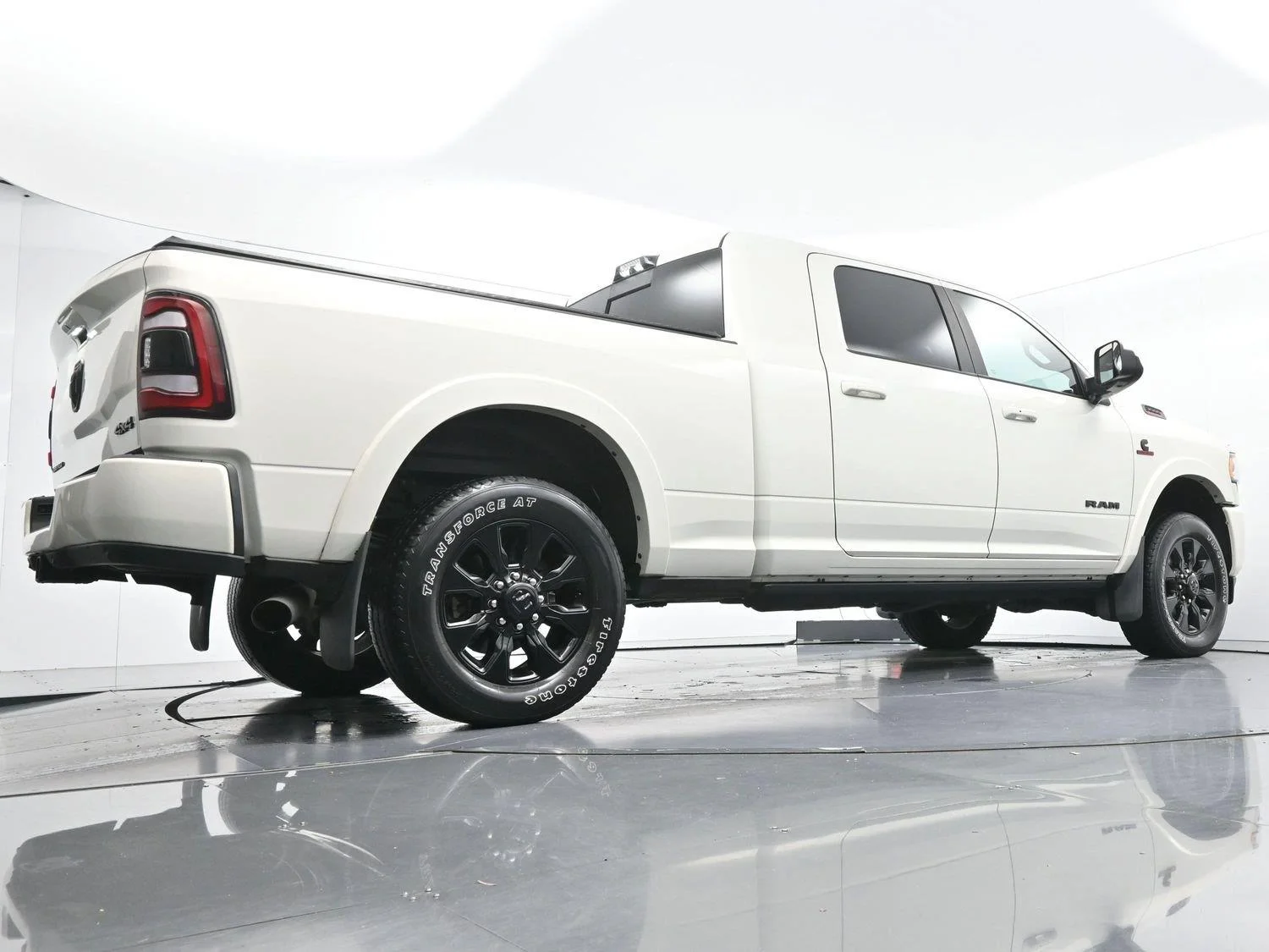Used 2022 Pearl White Ram Limited image 55