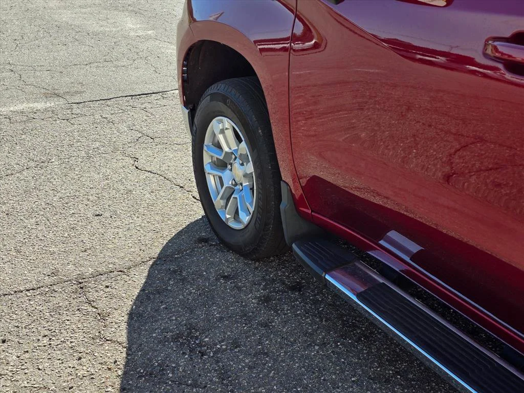Used 2023 Red Chevrolet LT image 20