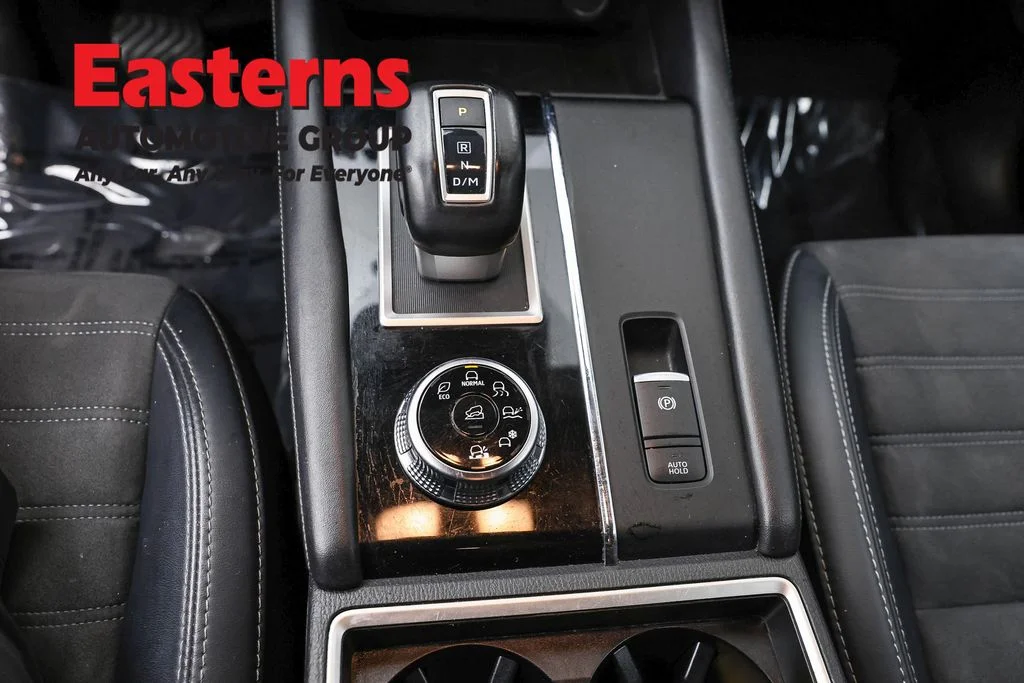 Used 2024 Gray Mitsubishi SE image 13