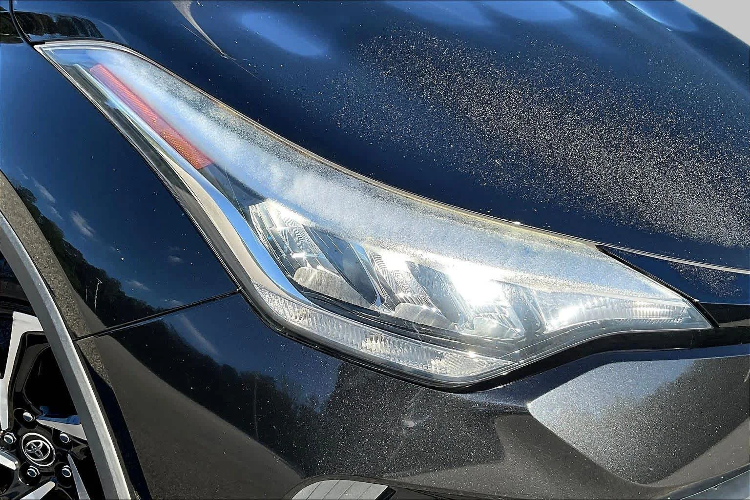 Used 2022 Black Sand Pearl Toyota XLE image 27