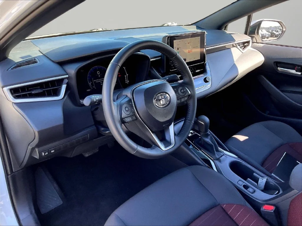 Used 2026 Ice Toyota SE image 18