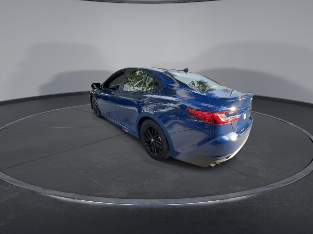 2025 Toyota Camry SE - Photo 6
