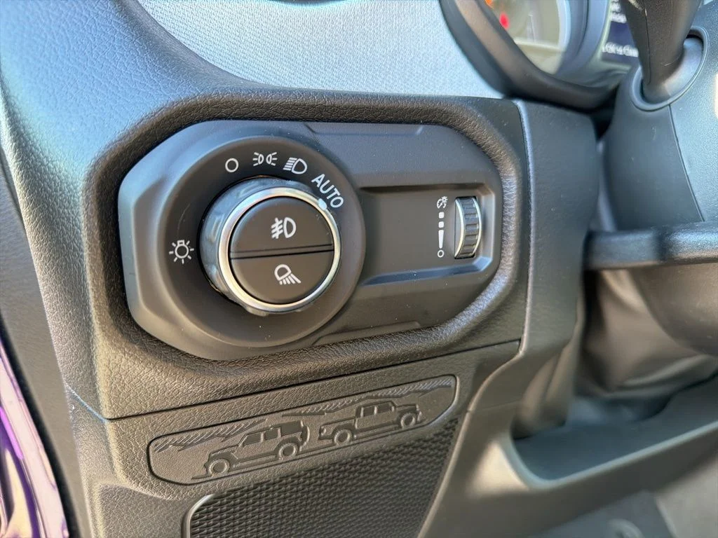 New 2026 Reign Exterior Paint Jeep Sport S image 40