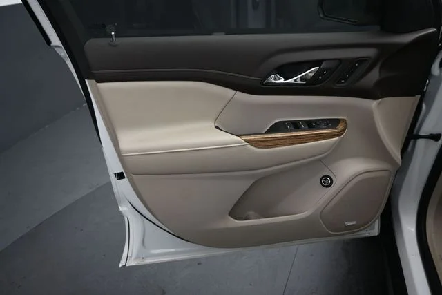 Certified Used 2019 White Frost Tri-Coat GMC Denali image 20
