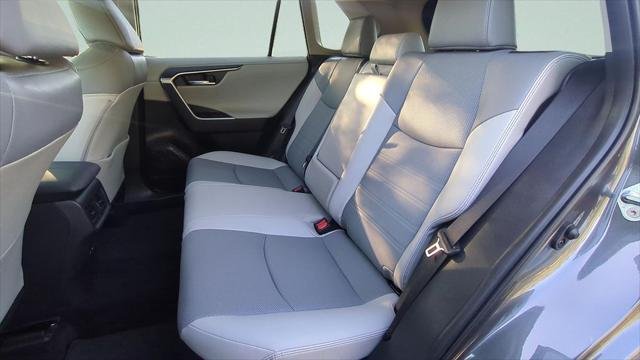 Certified Used 2024 MAGNETIC GRAY MET. Toyota  image 10