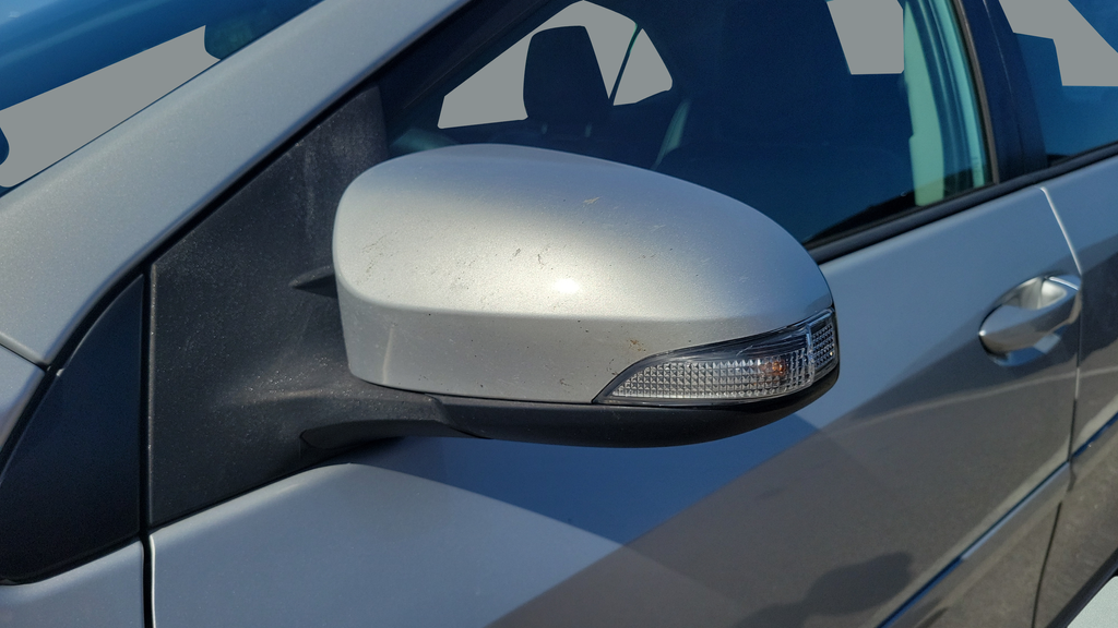 Used 2015 Silver Toyota S Plus image 8