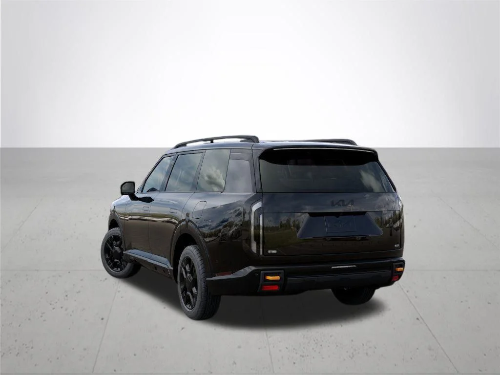 New 2027 Ebony Black Kia X-Pro SX Prestige image 4