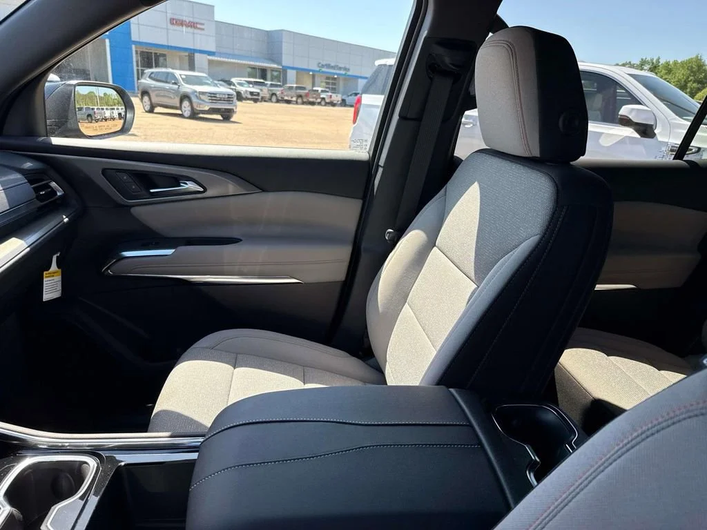 New 2026 Sterling Gray Metallic Chevrolet LT image 27