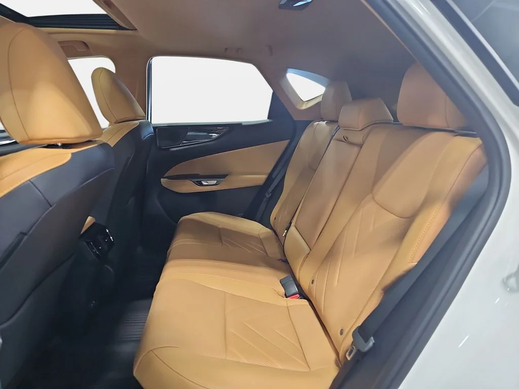 New 2026 Ultra White Lexus PREMIUM PLUS AWD image 10