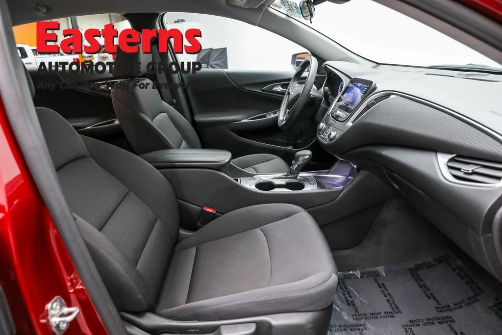 Used 2024 Red Chevrolet LT image 23