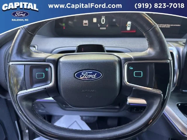 Used 2025 White Ford Platinum image 25