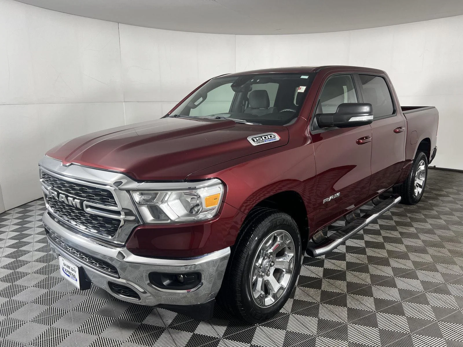 Used 2022 Delmonico Red Pearlcoat Ram Big Horn image 4