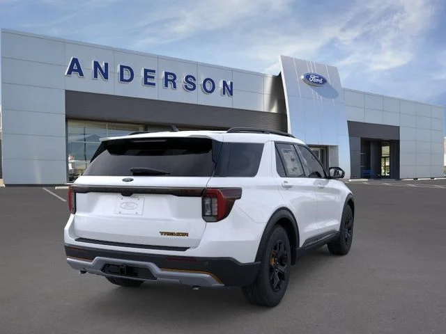 New 2026 White Ford Tremor image 8