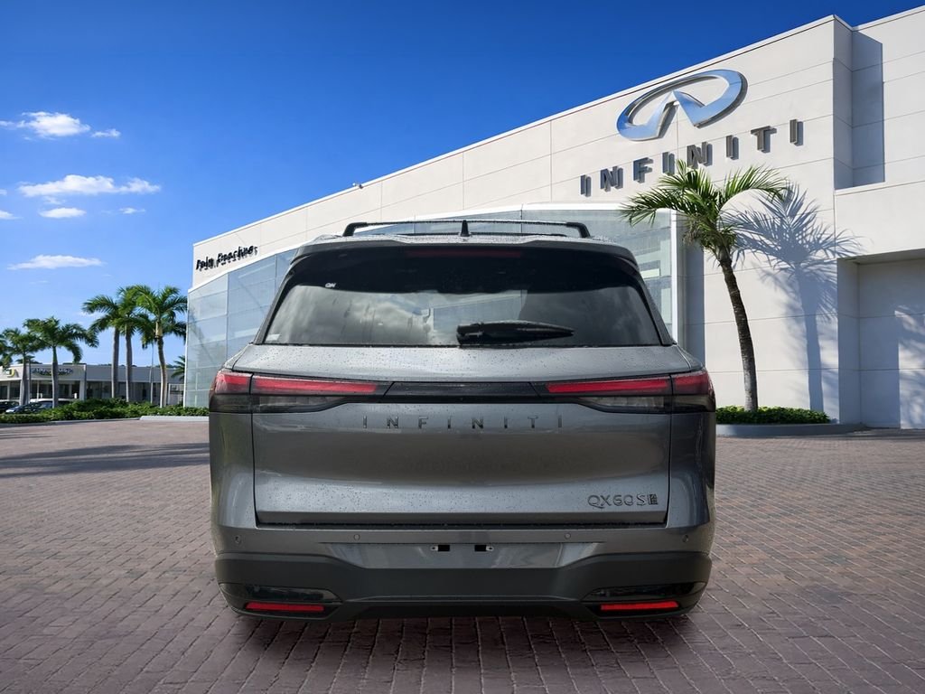 New 2027 GRAPHITE SHADOW INFINITI Sport AWD image 6