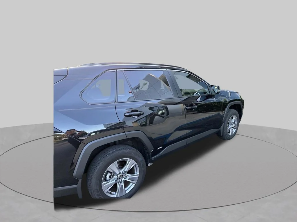 Used 2025 Black Toyota XLE image 6