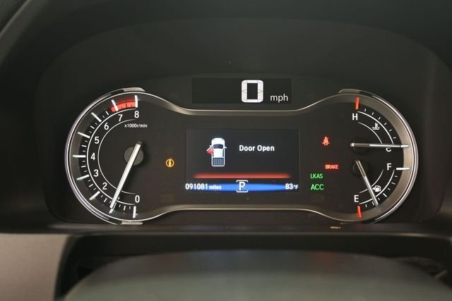 Used 2023  Honda Black Edition image 22