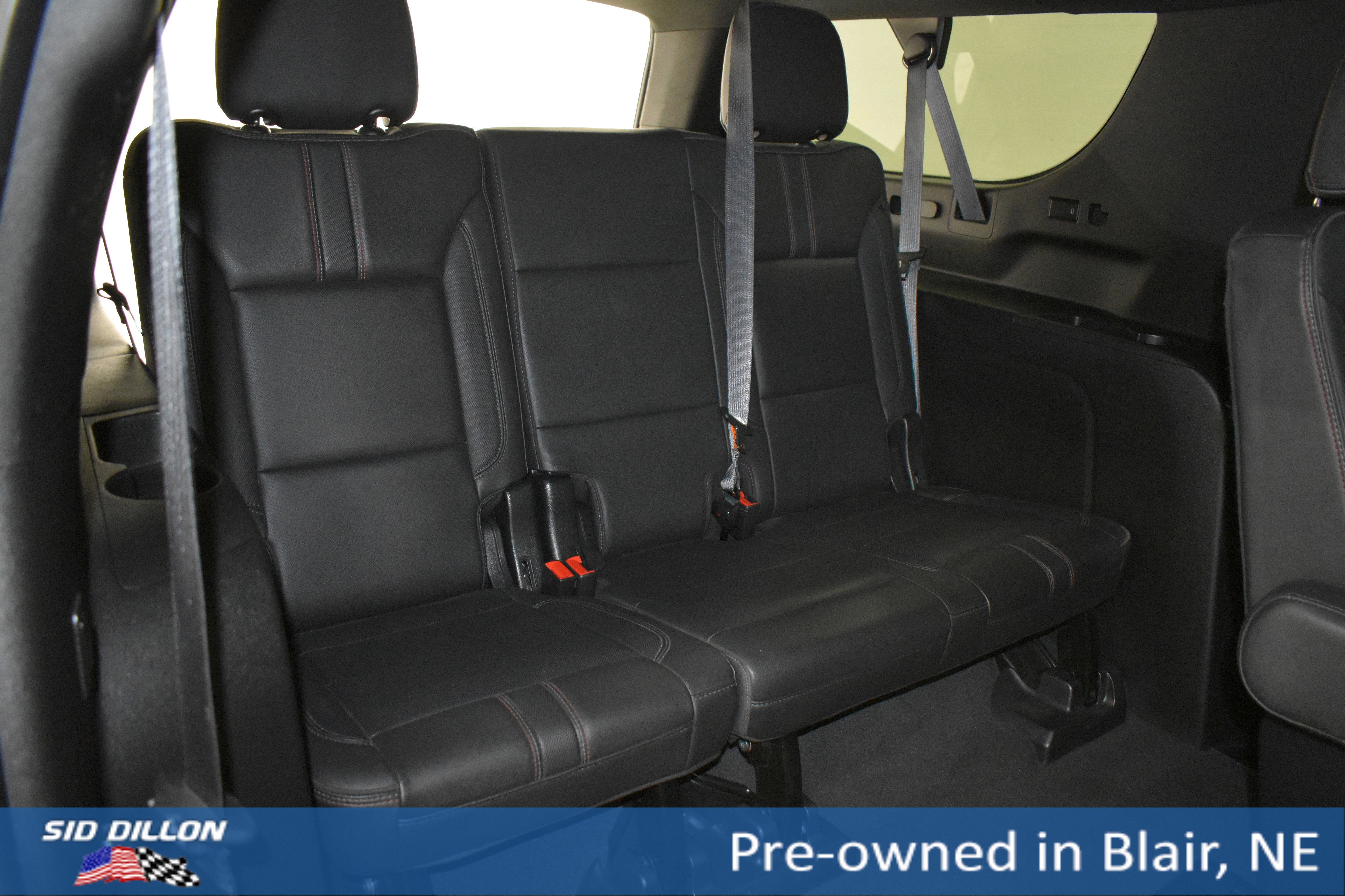2022 Chevrolet Suburban RST - Photo 11