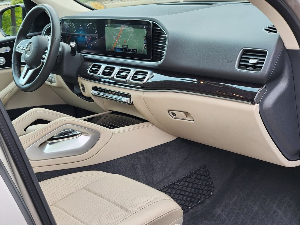 Used 2020 Mojave Silver Metallic Mercedes-Benz GLE350 4MATIC® image 16