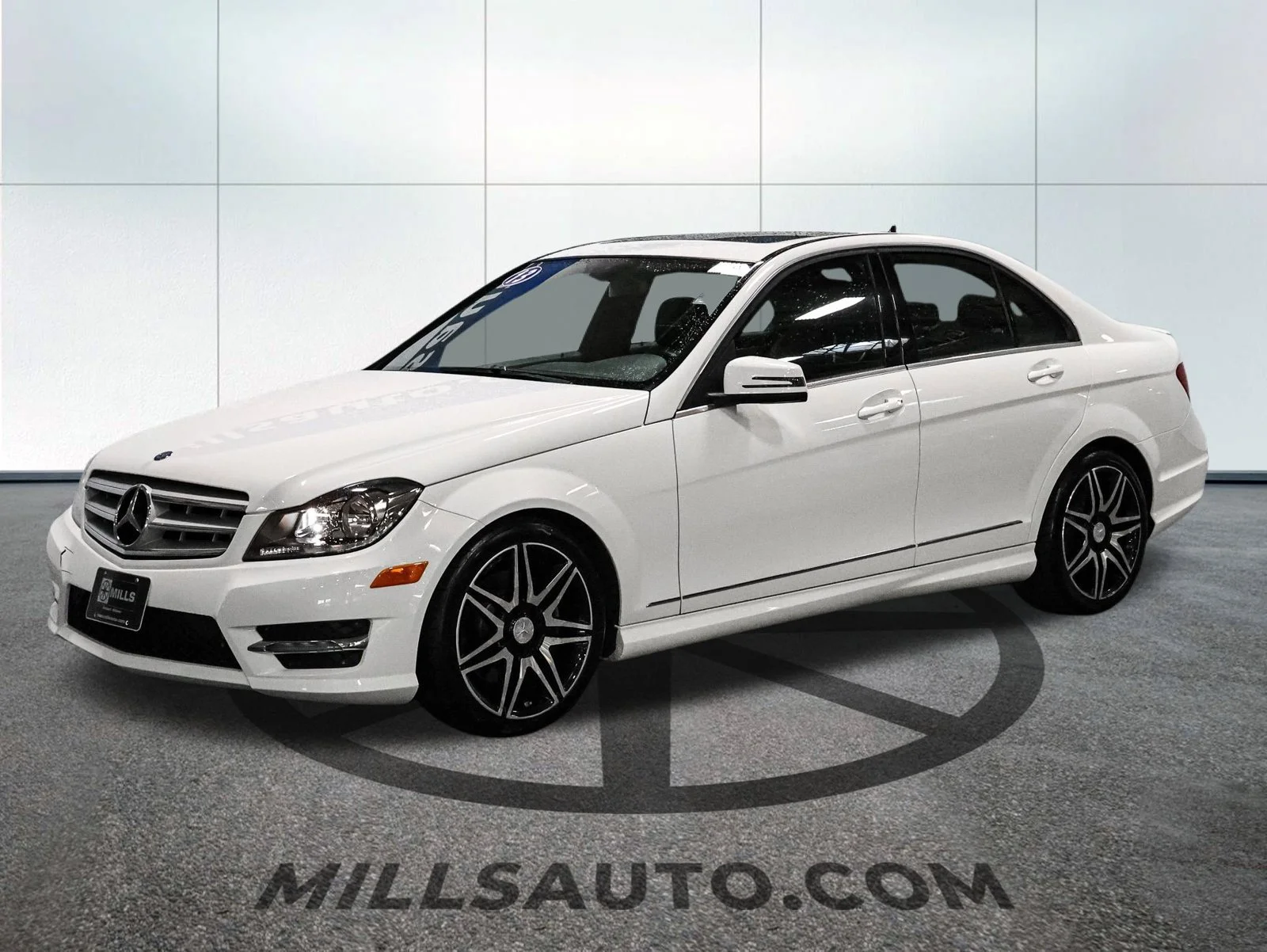 Used 2013 Mercedes-Benz C-Class C300 Sport with VIN WDDGF8AB8DA832879 for sale in Baxter, Minnesota