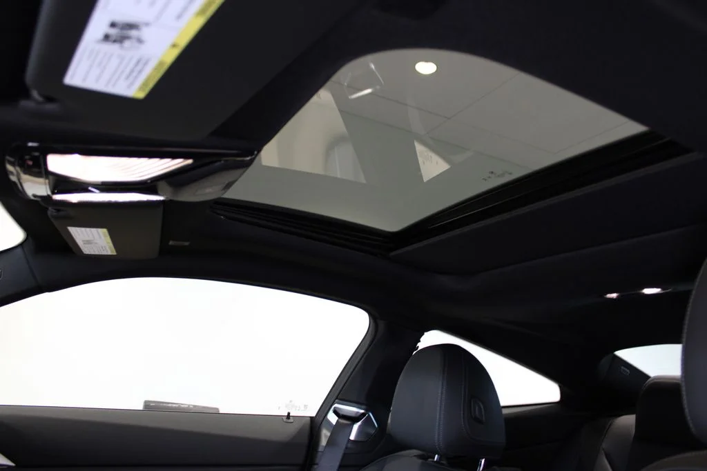 2026 BMW 4 Series M440i - Photo 27
