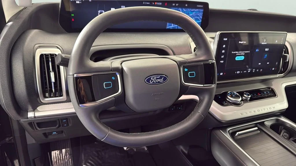 Used 2025  Ford Active image 15