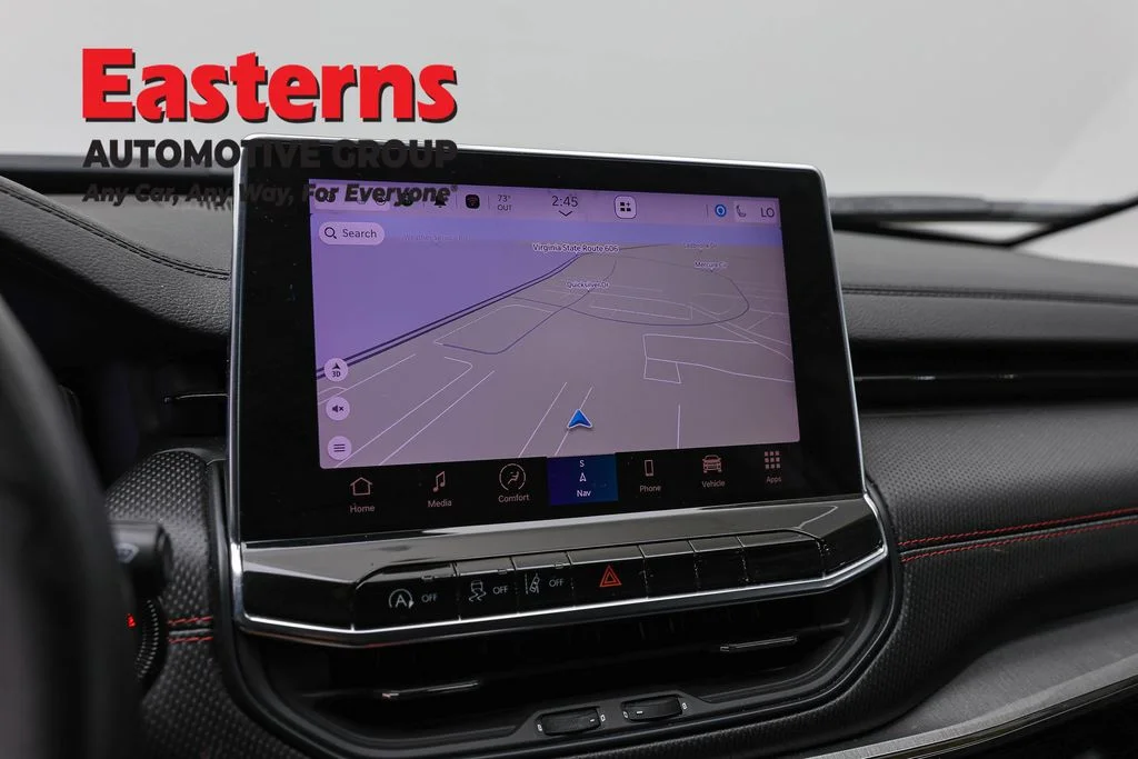 Used 2022 Silver Jeep Trailhawk image 19