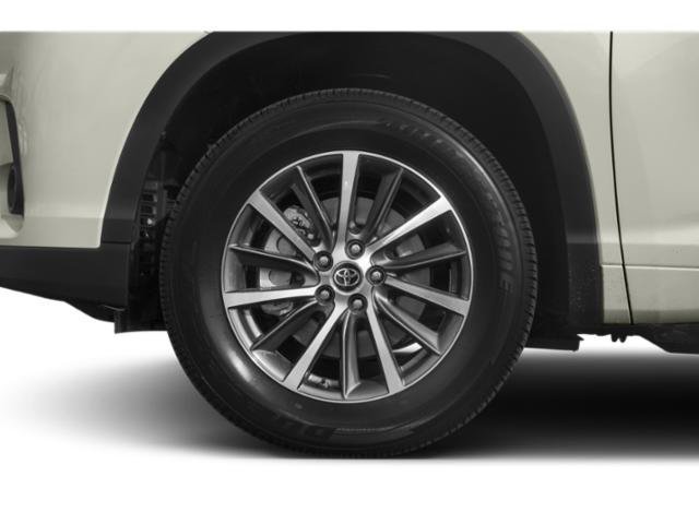 Used 2019 MIDNIGHT BLACK ME Toyota XLE image 11
