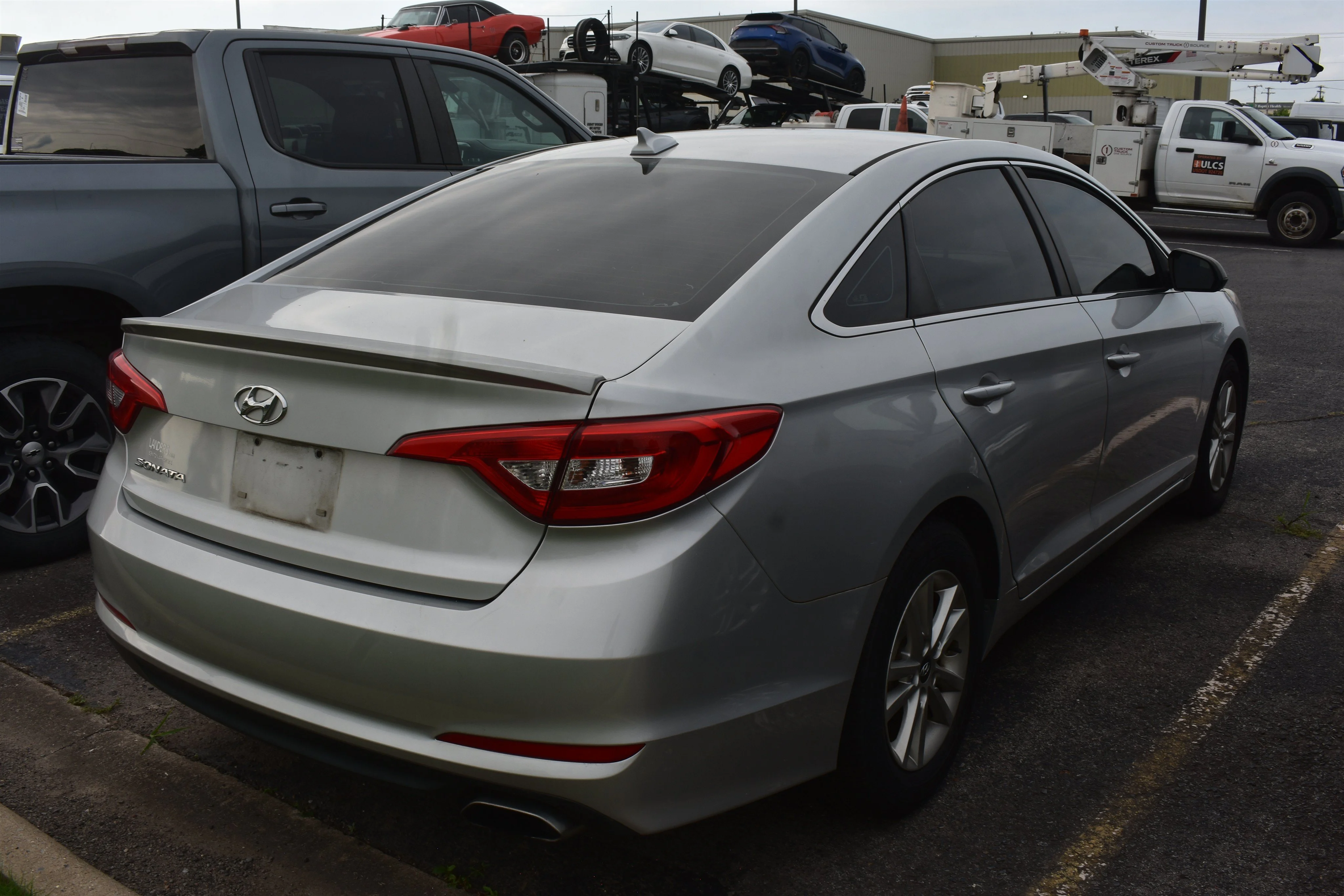 Used 2015 Symphony Silver Hyundai 2.4L SE image 4