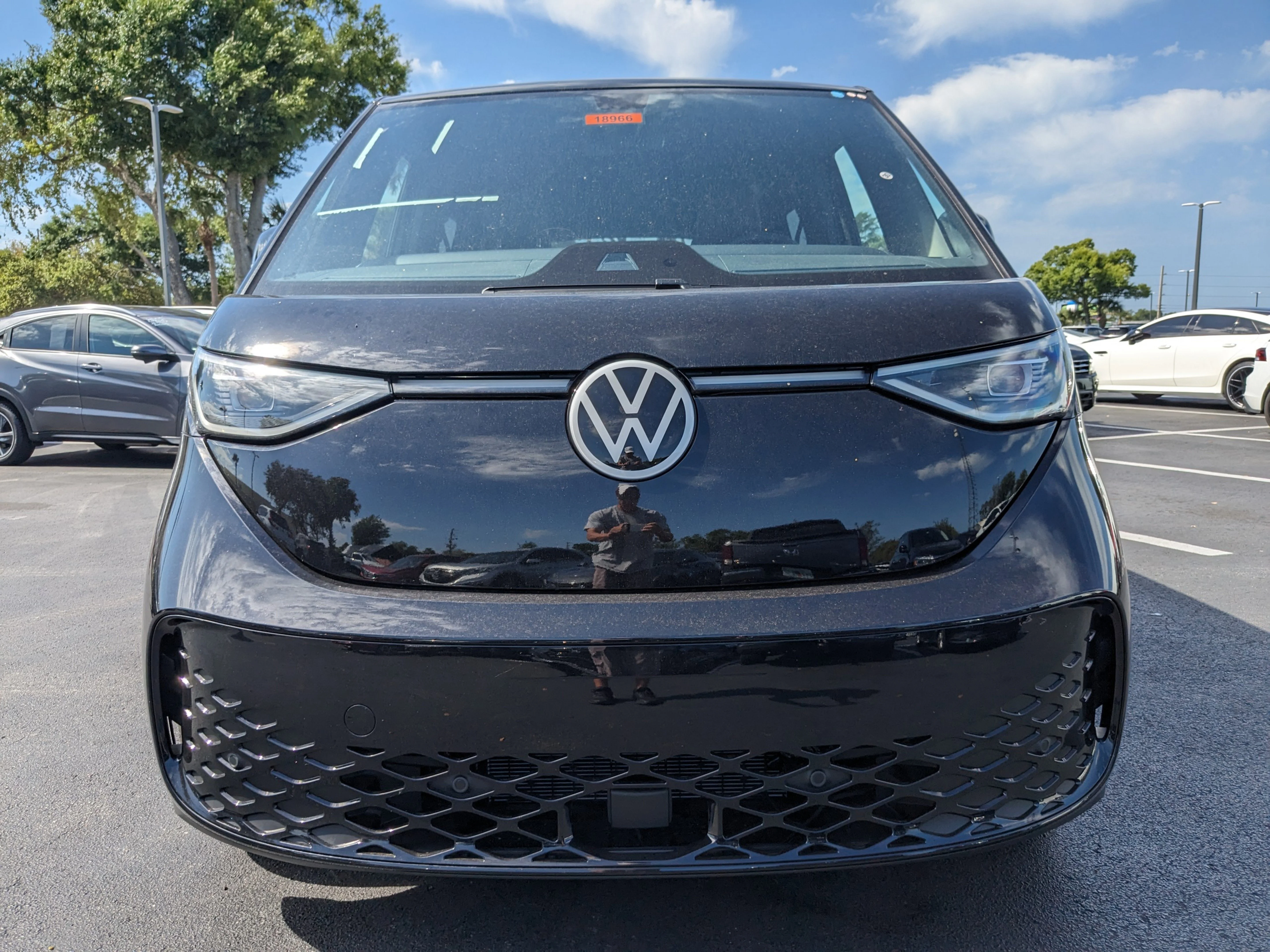 2025 Volkswagen ID. Buzz PRO S - Photo 9