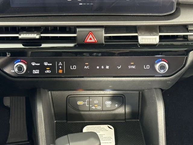 New 2026 Glacial White Pearl Kia SX Prestige image 19