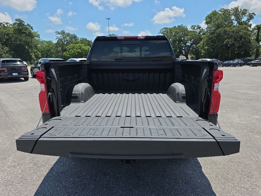 Used 2026 Black Chevrolet LTZ image 34