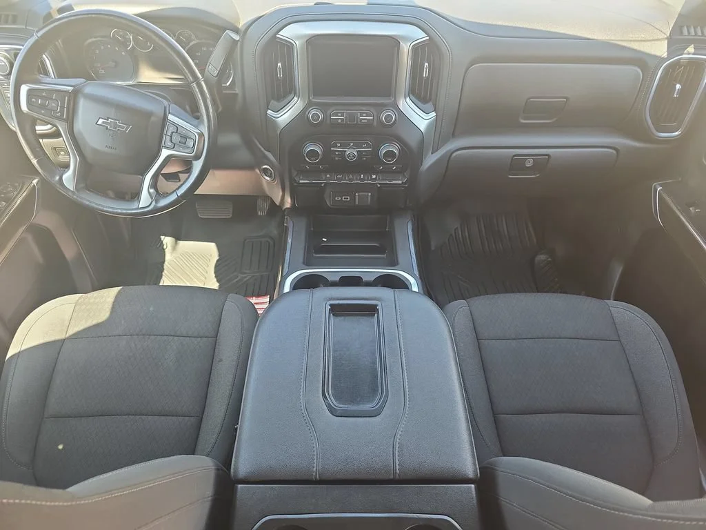 Used 2021 Oxford Brown Metallic Chevrolet RST image 9