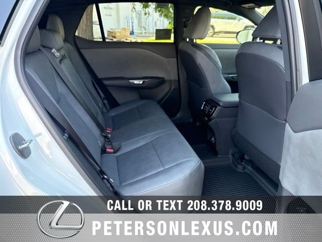 New 2026 Oxygen White Lexus  350e image 17