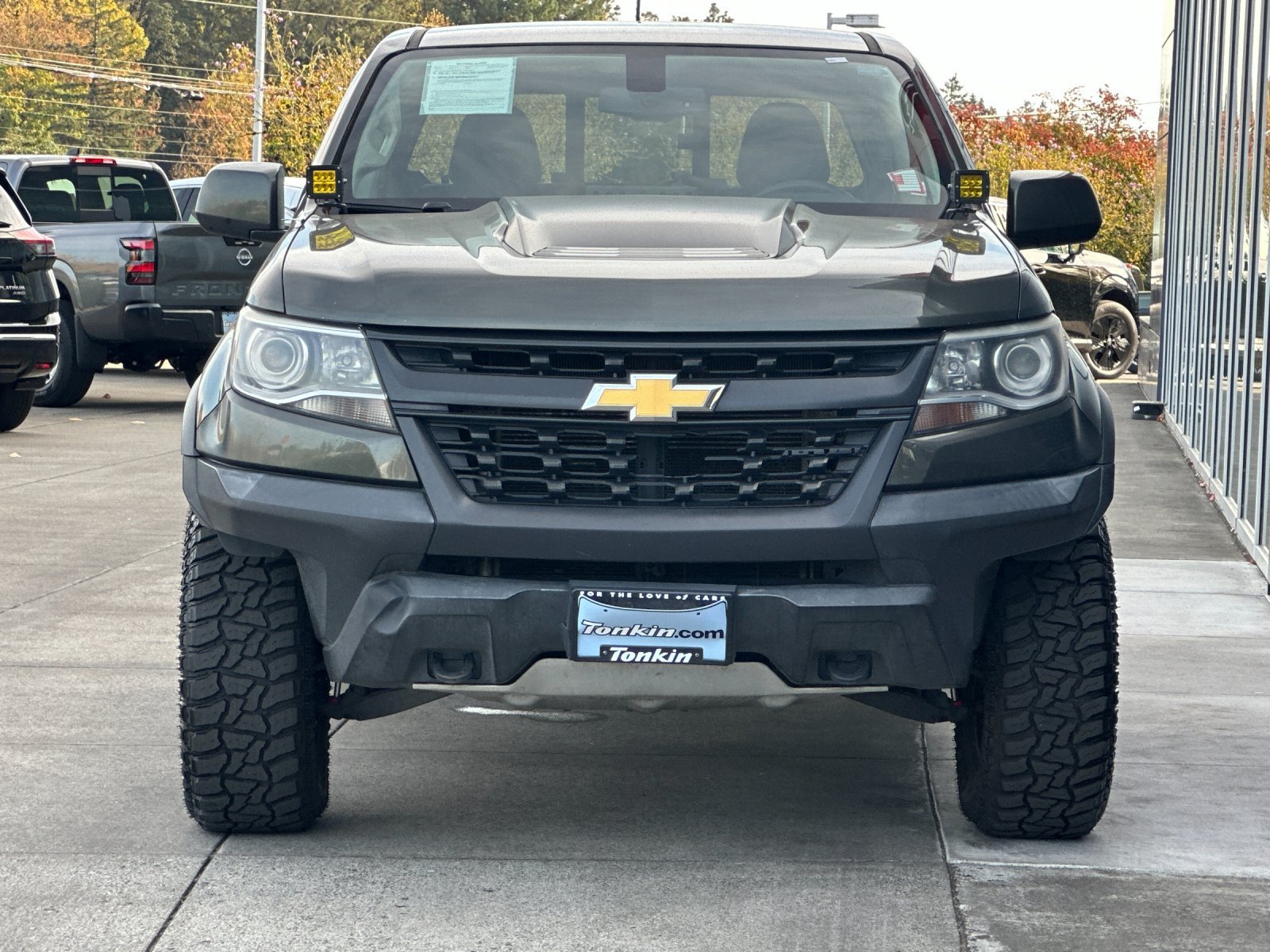 Used 2018 Deepwood Green Metallic Chevrolet ZR2 image 9