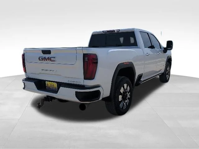 Used 2025 White GMC Denali image 3